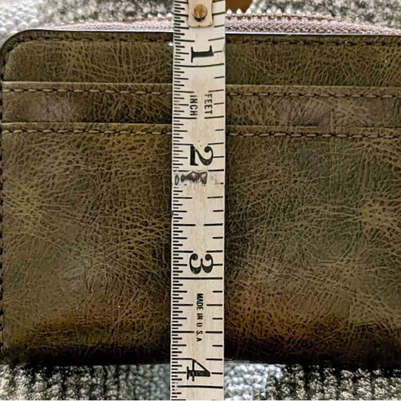 Michael Kors army green Leather Wallet - Picture 5 of 5